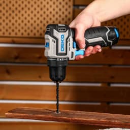 Дрель-шуруповерт аккумуляторная бесщеточная Deko SHARKER12VPRO, 12 В Li-ion 2x2 Ач 8